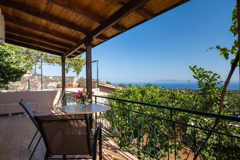 Hilltop Resort At Kefalonia Angon エクステリア 写真